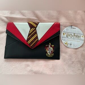 Danielle Nicole Harry Potter Gryffindor Clutch